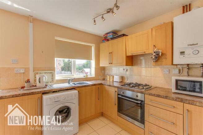 KITCHEN: