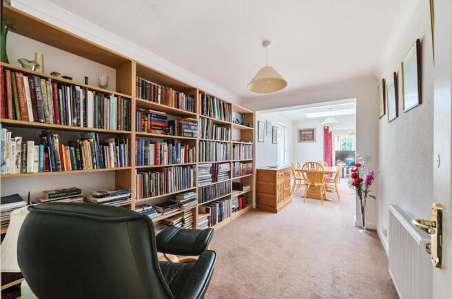 2 bed Bungalow for sale Image 7