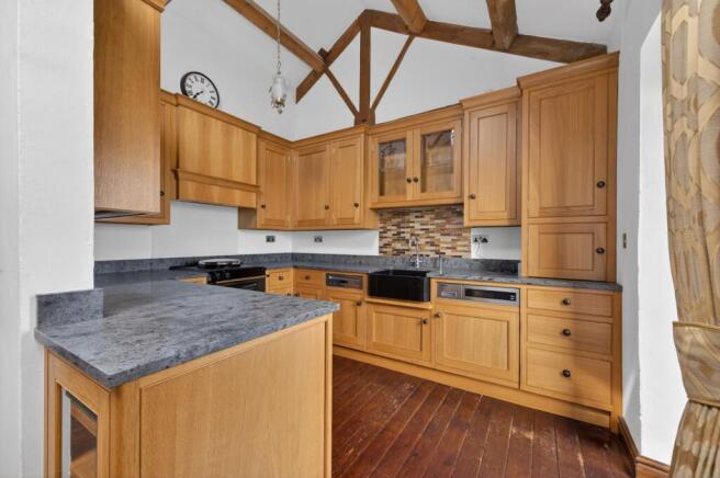 2 bed Barn Conversion for sale Image 10