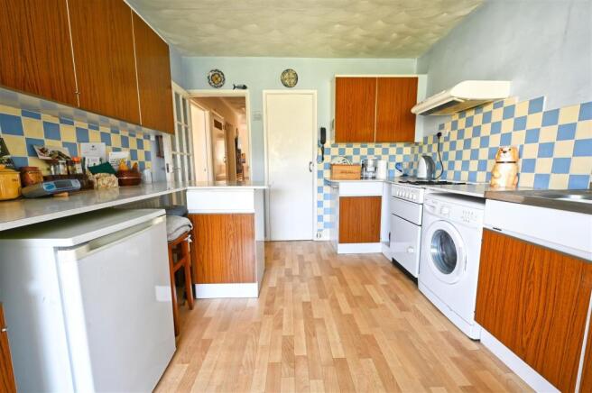 Kitchen / Breakfast Room