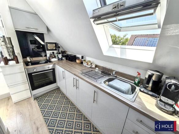 Elmgrove Court, Gloucester, United Kingdom, GL2 photo 4