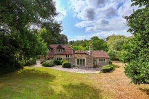 Wellow Brook Lodge, The Combe, Writhlington, Radstock BA3 5UA