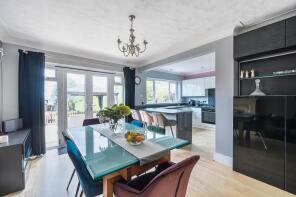 64, Merland Rise, Epsom KT18 5RW
