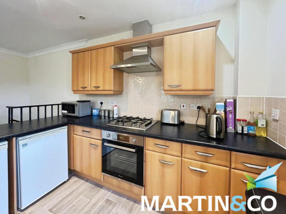 2 bed Apartment for sale Image 8