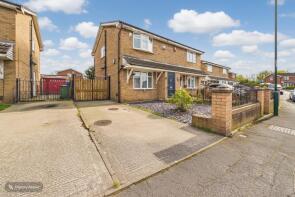 25, Briggs Avenue, Middlesbrough TS6 6XL