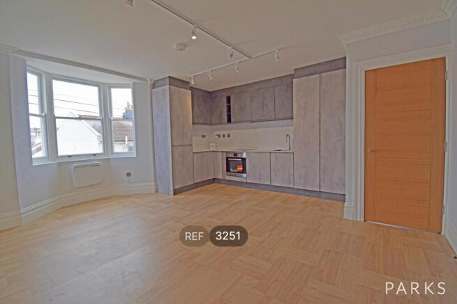 Kitchen/Living area