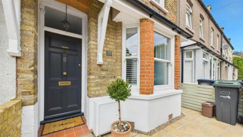 Bertram Road, Enfield, EN1