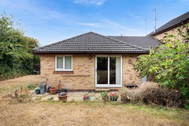 2 bed Detached Bungalow for sale Image 10