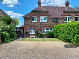 11, Haywards Villas, Haywards Heath RH16 4HS