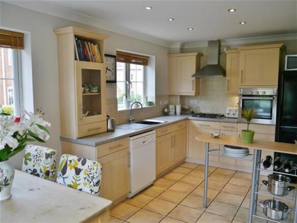 DINING KITCHEN
