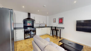 45, Lenton Boulevard, Nottingham NG7 2ET