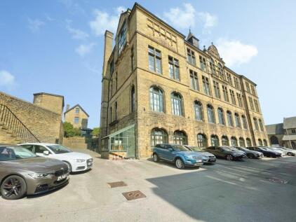 Byron Halls, Byron Street Bradford, BD3 0AR