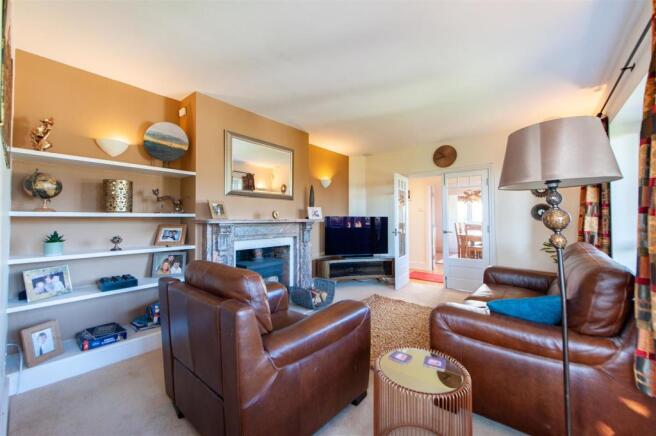 Living Room.jpg