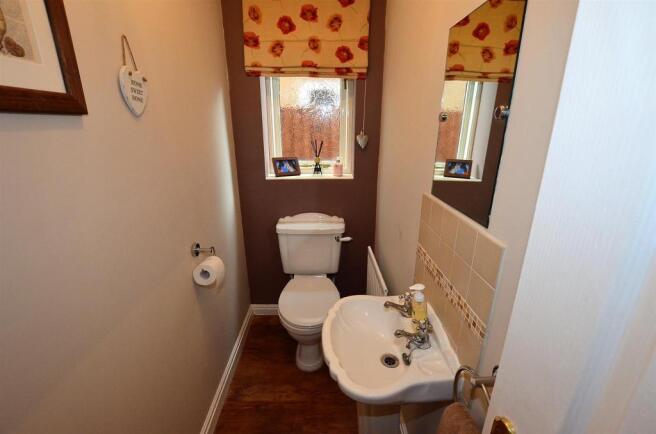 Guest Cloak Room/WC