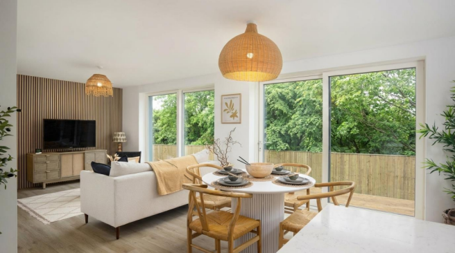 4 bed Detached for sale Image 5