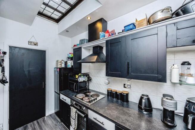 1 bed Apartment for sale Image 10