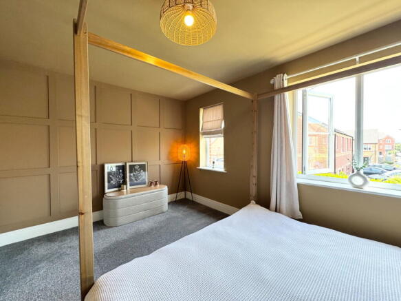 4 bed Detached for sale Image 12