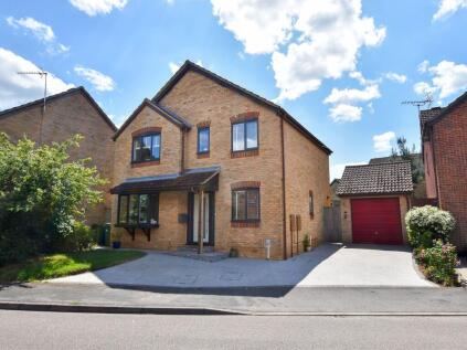 Hazel Crescent, Towcester, NN12