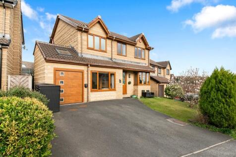 Sorbus Way, Lepton, HD8