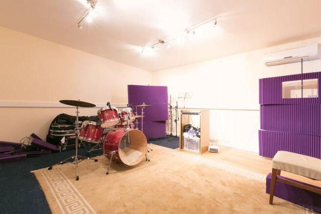 studio