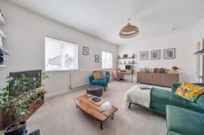 Flat 4, North Court, Palace Grove, Bromley BR1 3HF