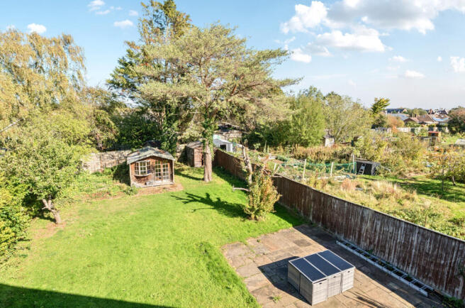 1362964-4-68e3bcf...