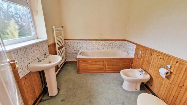 En-suite Bathroom