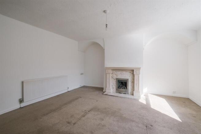 3 bed Semi-Detached Bungalow for sale Image 7