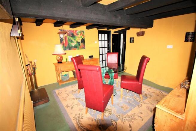 Abour House DINING ROOM .JPG