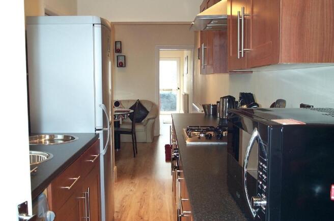 Photo 3