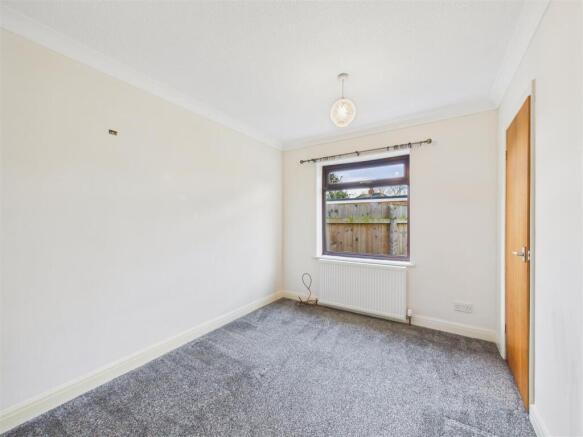 3 bed Detached Bungalow for sale Image 4