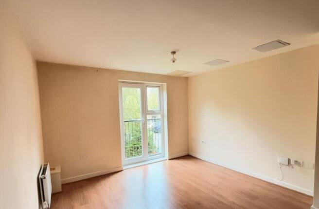 Flat 9, 1A Archers Road, Southampton, SO15 2TA photo 4