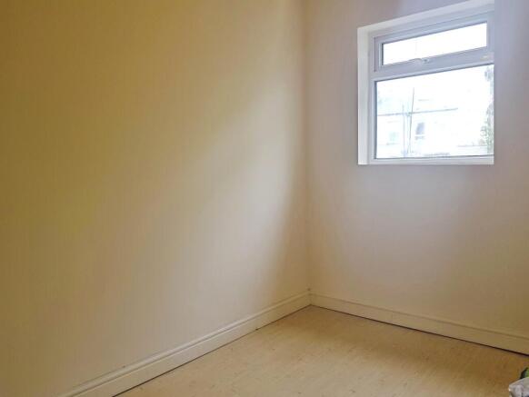 3 bed Terraced to rent Image 7