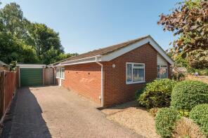16, Greenfield Way, Pulborough RH20 4PY