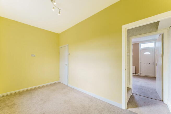 2 bed Terraced for sale Image 5