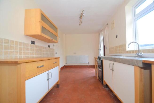 kitchen 3.JPG