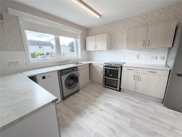 54 Ashton Crescent, Inverness, IV2 photo 4