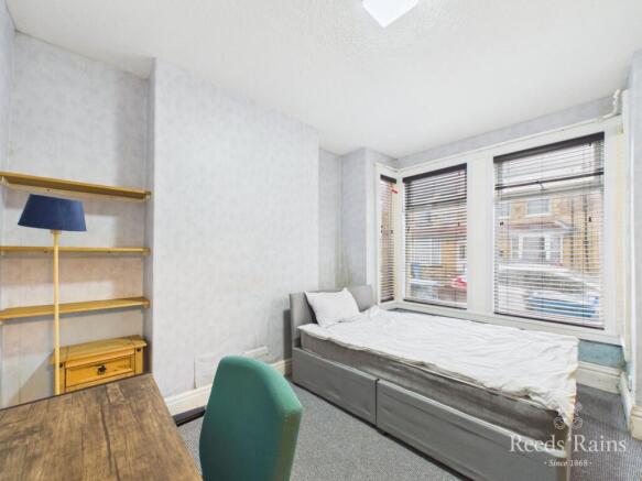 4 bed Terraced for sale Image 8