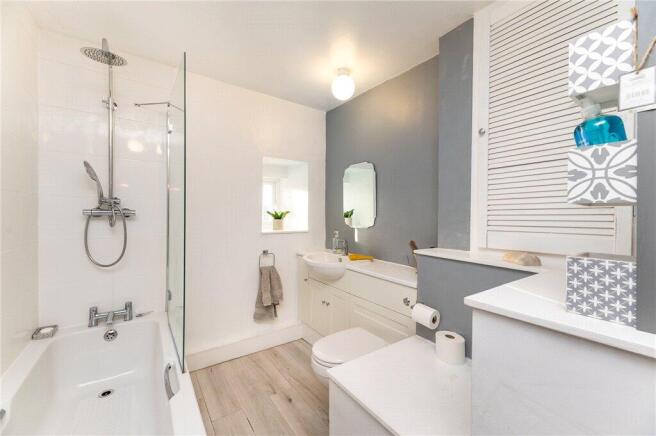3 bed Semi-Detached for sale Image 9