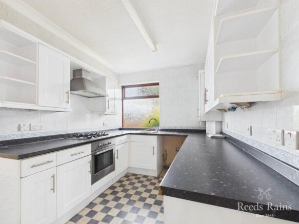 3 bed Bungalow for sale Image 6