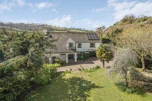 Langham, Deane Road, Newton Abbot TQ12 4QF