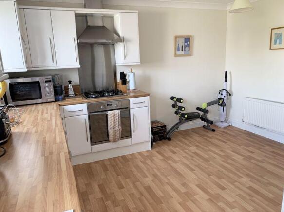 Kitchen (2)