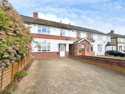 Phipps Road, Slough, SL1