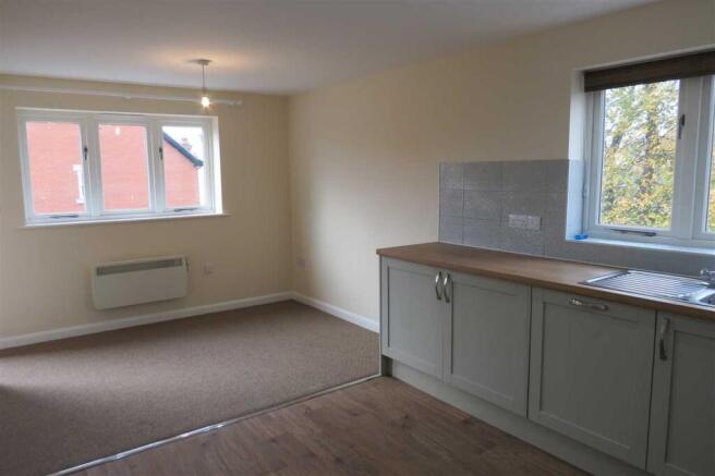 Living Area: