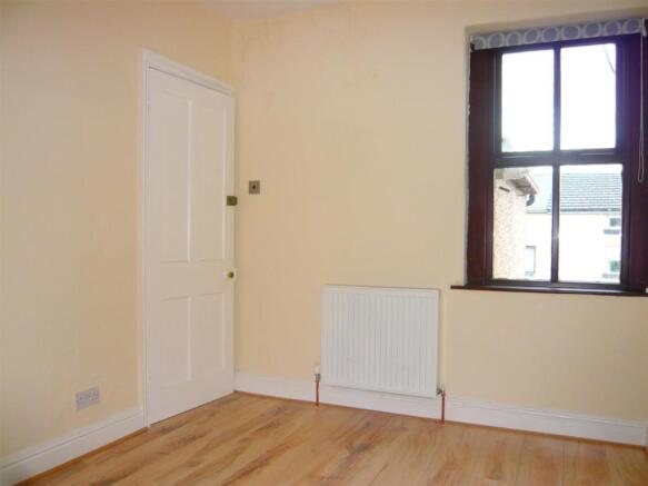 A 2nd double bedroom