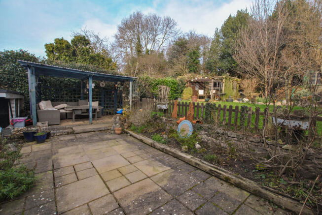 Patio garden_edit...