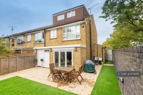 4, Chartfield Square, London SW15 6DR