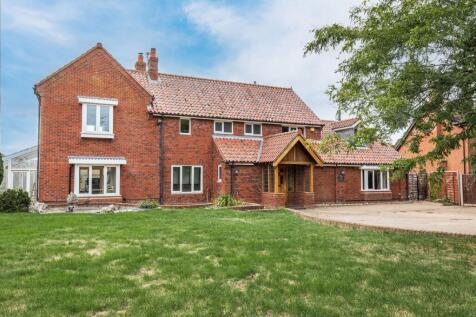 Exceptional Detached Four Bedroom Family Home in South Walsham
