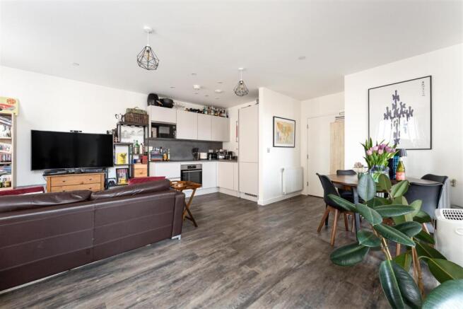 Clarkson Crescent, E17