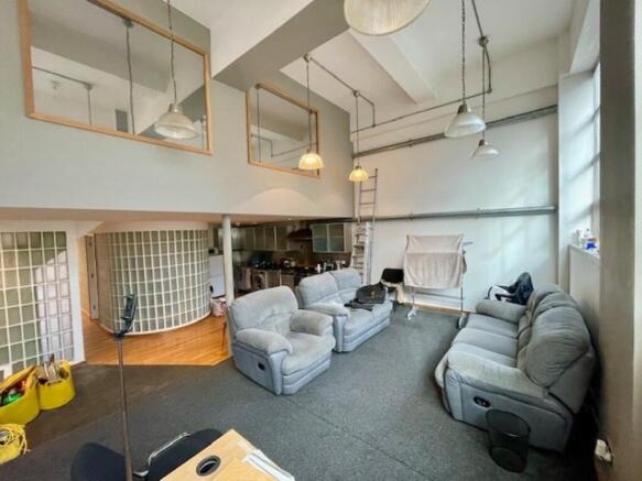 3  Medium  T202603051423.jpg